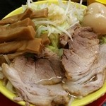 ラーメン イエロー - 少なめ(味玉付き)メンマトッピング