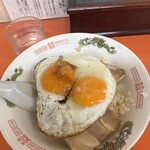 白龍 - 焼き豚たまご飯700円