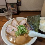 むらさき山 - ゆか紫そば