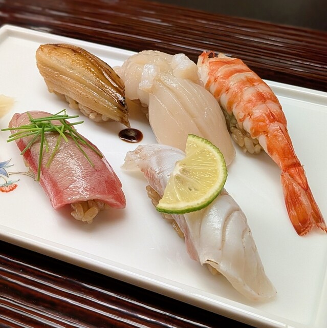 壷中庵 - 白金台/日本料理 | 食べログ