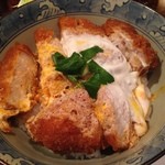 とんかつ やまいち - かつ丼（1700円）