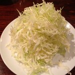 とんかつ やまいち - 付け合せのキャベツ