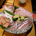 丼彩酒楽 由庵 - 