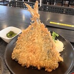 金谷食堂 - 黄金アジフライ
