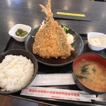 金谷食堂 - 料理写真:房総フライ定食　全景　1,980円