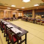 Mankatei - 中広間は10～30名様まで、大広間は50～100名様までご利用可能です。