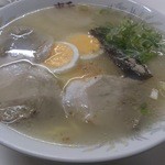 清陽軒 - ・ラーメン大 580円