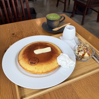 厚焼きホットケーキのお店 ねこづき_0