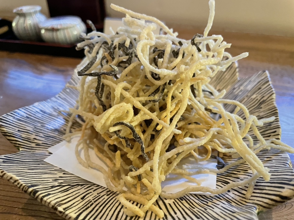 蕎麦 前 小 まつ