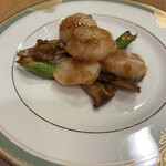 中国料理 琥珀 - 