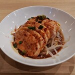 栄児 家庭料理 - よだれ鶏ハーフ：1,000円