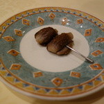 （アミューズ）砂肝のコンフィ