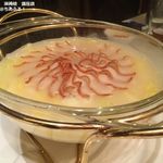 涵梅舫 - 炉肉火鍋　豚腹肉焼き、白菜の鍋物