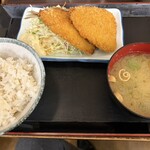 串揚げ角打ち しらすくじら - 