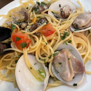 クッチーナ イタリアーナ アンゴロ_0