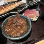 炭火焼料理屋 倉乃介 東新宿 - ミニ牛スジとミニ刺身