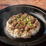 テキサスキングステーキ - ガーリックビーフライス