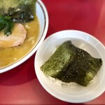 ラーメン濱野家 - 半ライス