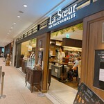 La Soeur AUX BACCHANALES - 