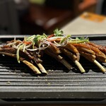 老綏元モンゴル料理 - 普段は骨付きのこういうの好きだけど、次の写真の羊の方が美味しい