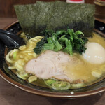 横浜家系 まるに家 - 