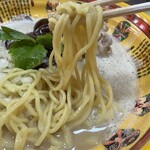 はまちゃんぎょうざ - 麺は細麺