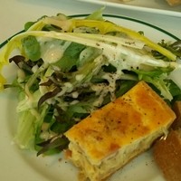 ブラッスリーオザミ 東京スカイツリータウン･ソラマチ店 - 【ランチ】ロレーヌ風キッシュ サラダ添え