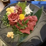 もつ鍋一藤 - 極上馬刺盛り合わせ