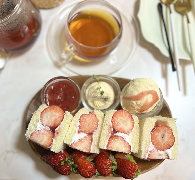 八百屋の嫁が作る momovege 中之島店 - 中之島/フルーツパーラー