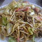 Yoshida Okonomiyaki - 大盛焼そば６００円