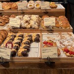 MUJI Bakery - 