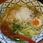 ラーメン武藤製麺所 - 鶏の塩ラーメン650円