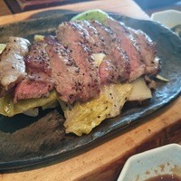 ダイナミックキッチン＆バー 響  新宿サザンタワー店 - 牛ステーキとろろ膳