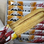 花ごよみ - 浜松の『うなぎパイ』によく似た
『伊勢のえび塩パイ』‼️ 740円（税込）
見た目も似てます(^｡^)/