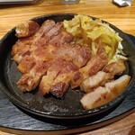 鉄板バルとワイン NIKU九 - 
