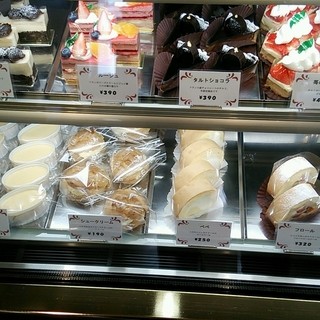 パティスリー アグレアーブル_2