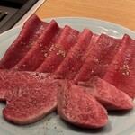 TANAKA YAKINIKU RESTAURANTE - 