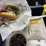 フレッシュネスバーガー - 料理写真: