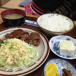 Nikuyoshi - 牛カルビ焼定食 ¥1150