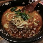 中華第一家 杜記 - 坦々麺(刀削麺)