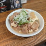やきとり 上野文楽 - 牛もつ煮込み