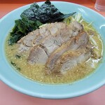 ラーメンショップ - 料理写真:ネギチャーシューメン（みそ味変更）