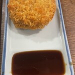 立ち飲み処 おおの屋 - メンチカツ(176円)