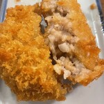 立ち飲み処 おおの屋 - メンチカツ(176円)