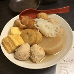 囲炉裏酒場千鳥足 - 料理写真:500円追加したおでん食べ放題