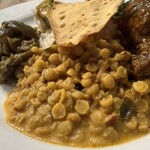 CEYLON TEA STYLE & CURRY - 