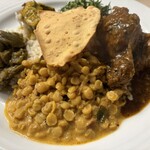 CEYLON TEA STYLE & CURRY - 