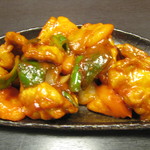 ネパール家庭料理 ホワイトヒマラヤ - チキンチリ　￥800