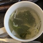 レストランイート - ワカメスープ