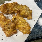 焼酎居酒屋 カミナリ酒場 - とうもろこし香ばし揚げ